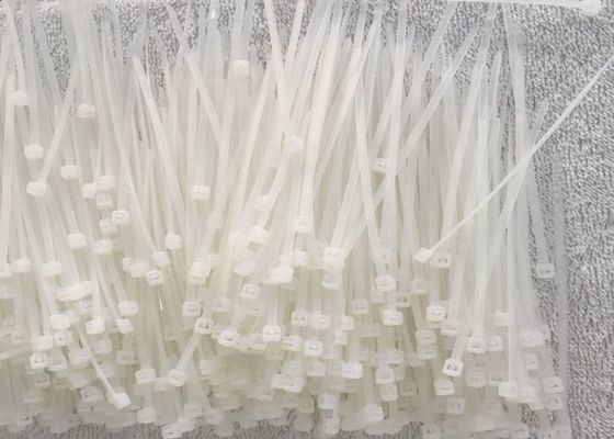2,5 x el lazo resistente ultravioleta del propósito multi de las bridas de plástico del nilón de 100m m envuelve el aislamiento de calor proveedor